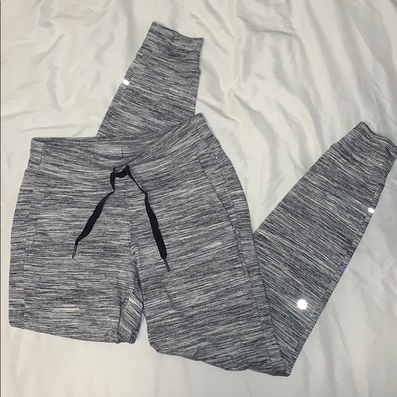 lululemon athletica Pants - NWOT Lululemon joggers